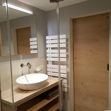 Schatz בית נופש נסלוואנגל